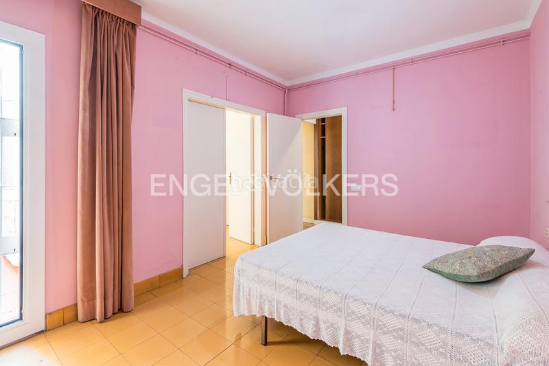Foto e66c91b5-b1cd-4f36-ae8f-7df1d24f2c43. Apartamento piso alto, luminoso y céntrico en finca modernista en eixample en Barcelona