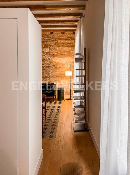 Foto b90b628d-f474-4e70-95af-d236e5eb24d1. Alquiler apartamento acogedor apartamento en gótico alquiler temporal en Barcelona