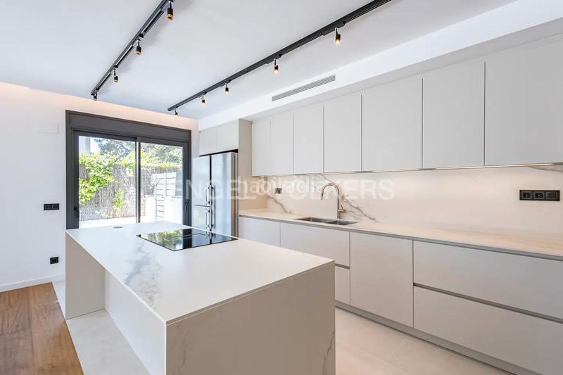 Foto 1c5ff455-5392-46cd-923b-8fbddd371571. Ground floor 261m<sup>2</sup> with heating parking pool in Can Girona - Terramar - Vinyet Sitges