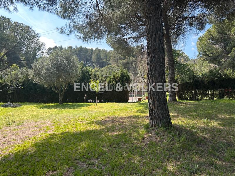 Foto 50164abf-1243-48d8-b54e-44fe58fd6b98. Terrain résidentiel dans Pallejà