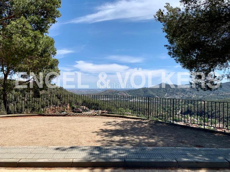 Foto abc1b4b2-9ea8-44e3-9973-bb39e6dcc787. Terrain résidentiel dans Pallejà