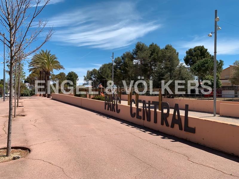 Foto b7ac3d7b-dffb-4147-97f7-de26071217c1. Terrain résidentiel dans Pallejà