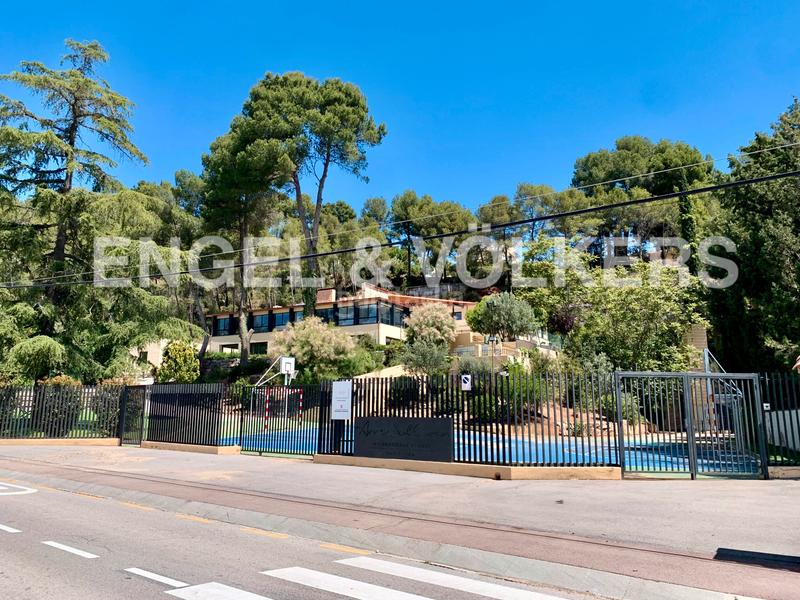 Foto e678081c-bbbc-44a8-bb62-48b0b8bb1160. Terrain résidentiel dans Pallejà