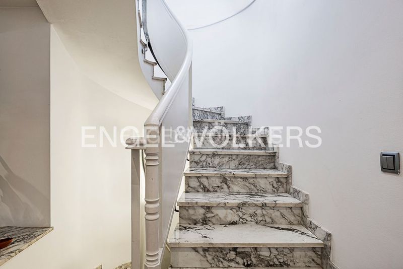Foto a1e43707-055d-4657-bfaf-9066883b6643. Casa amb calefacció aparcament piscina a Bellaterra