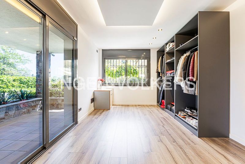 Foto a3371847-3677-45d3-a3d0-a37fbae42fc2. Casa amb calefacció aparcament piscina a Bellaterra