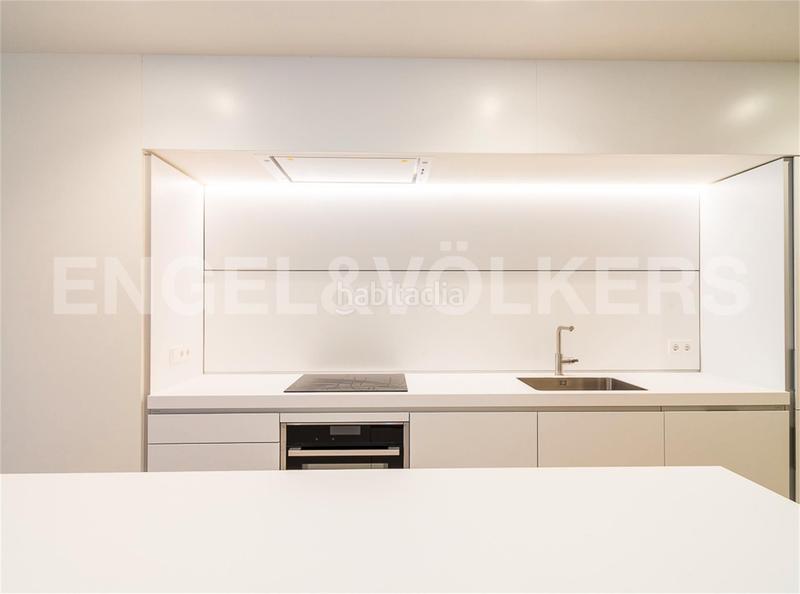 Foto f877797c-95c9-400e-91a0-b151c6b9e250. Erdgeschoss 227m<sup>2</sup> mit heizung in Dreta de l´Eixample Barcelona