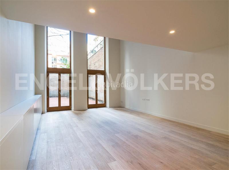 Foto 126ba141-22b0-47e7-9296-620a9ad243d9. Piano terra 227m<sup>2</sup> con riscaldamento in Dreta de l´Eixample Barcelona