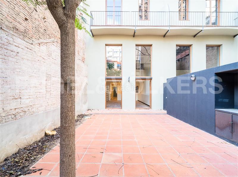 Foto cff02aef-53d8-420b-ac87-79b7f148a5ba. Piano terra 227m<sup>2</sup> con riscaldamento in Dreta de l´Eixample Barcelona