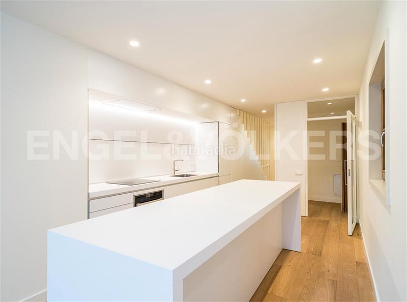 Foto 614a1781-020c-4c3e-b911-388daf5811d3. Planta baixa 227m<sup>2</sup> amb calefacció a Dreta de l´Eixample Barcelona