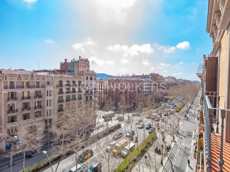 Foto b6f7a7d5-a4ed-4bcb-bc97-8182d605d005. Àtic 155m<sup>2</sup> a L´Antiga Esquerra de l´Eixample Barcelona