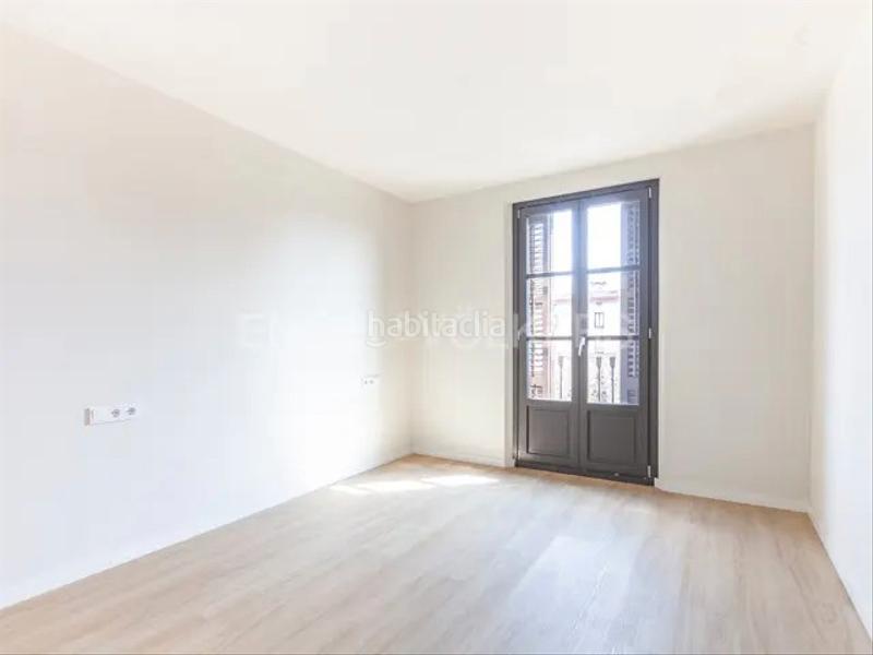 Foto 75050020-8b5e-4ef8-a9fd-fcc63d74ef07. Dachwohnung 155m<sup>2</sup> in L´Antiga Esquerra de l´Eixample Barcelona