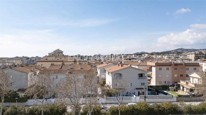 Foto cfce2182-4359-4077-9558-9ed8e3c6a69f. Etagenwohnung 116m<sup>2</sup> mit heizung in Cunit residencial Cunit