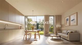 Zweistöckige Wohnung in Centre