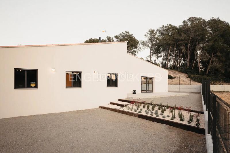 Foto 8bdde5f3-0b9e-43d8-9784-eb3dc7b7d7df. Casa 119m<sup>2</sup> amb aparcament piscina a Catllar (El)