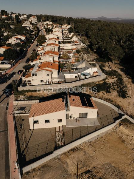 Foto 9b9dd589-c4ac-4649-995f-2e56606d683e. Haus 119m<sup>2</sup> mit parking pool in Catllar (El)