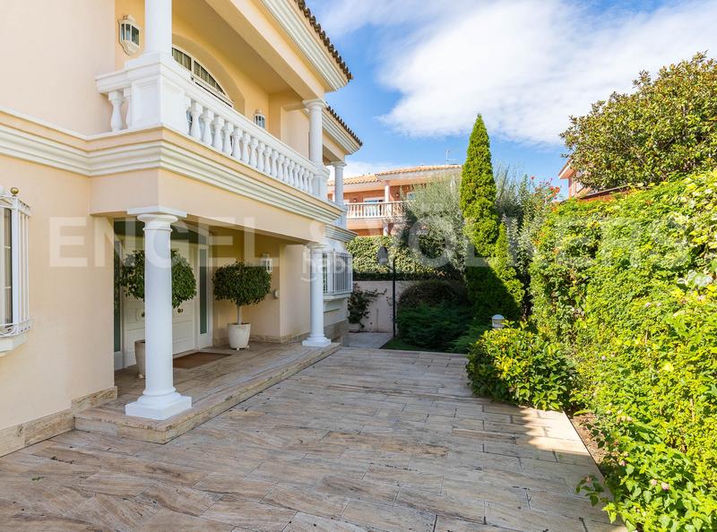 Foto 2f5e97d8-4ced-4d6c-9a78-76dc16e1b9ea. Casa amb calefacció aparcament piscina a Vilassar de Dalt