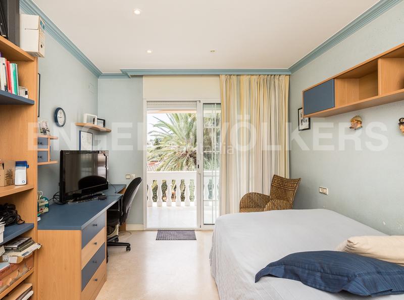 Foto 30eb403a-cde3-4840-b47b-897a31e654e2. Casa amb calefacció aparcament piscina a Vilassar de Dalt