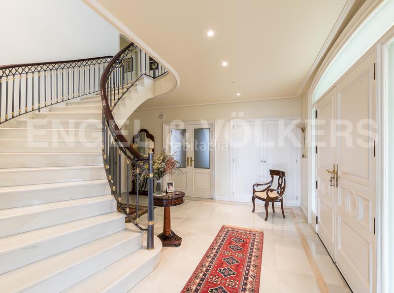 Foto 526f5b61-b25f-4880-bb5a-3c24dbfe8d6b. Casa amb calefacció aparcament piscina a Vilassar de Dalt