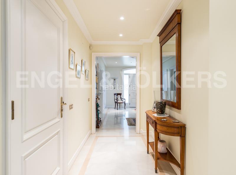 Foto 6f19fd00-2846-4fff-a1dc-268bf33a2769. Casa amb calefacció aparcament piscina a Vilassar de Dalt