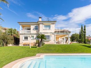 Maison à Vilassar de Dalt. Exclusiva casa en vilassar de dalt