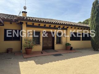 Lloguer Casa a Montalnou - Milans del Bosc. Magnífica casa con vistas panorámicas al mar