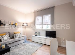 Alquiler Apartamento  Bertran. Precioso piso de 1 dormitorio en sant gervasi