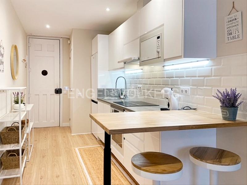 Foto 61da5bd0-5a30-4e26-95a3-5da5caffa6c8. Piccolo appartamento con riscaldamento in Barri de les Corts Barcelona