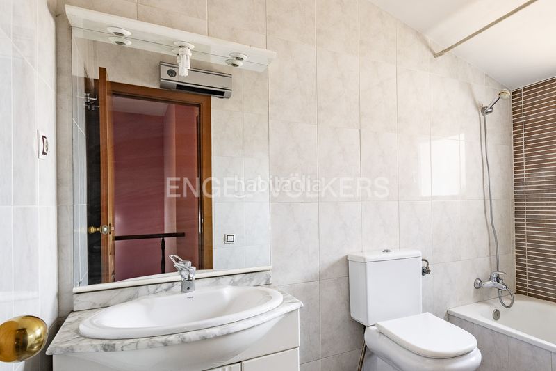 Foto cecdb6d3-db16-4c82-ae7e-1c1a4d18f400. Pis amb calefacció a Masquefa