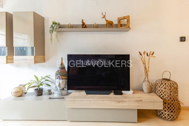 Foto 5fa42919-8765-4ab8-ba8d-1bfc801962f5. Casa adossada amb calefacció aparcament piscina a Cubelles