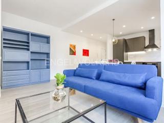 Lloguer Apartament  Rabassa. Luminoso piso temporal en vila de gràcia