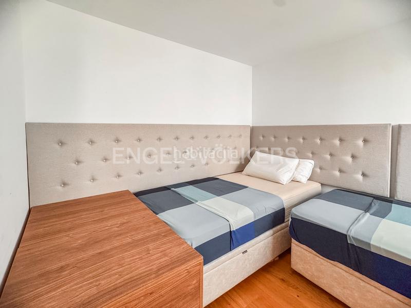 Foto 3436fa43-39da-4876-b066-c9154d35fffb. Alquiler apartamento elegante piso temporal en rambla catalunya en Barcelona