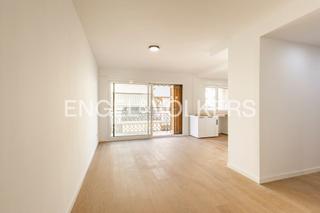 Apartament  Carrer de monturiol. Elegancia y tranquilidad a 30 minutos de barcelona