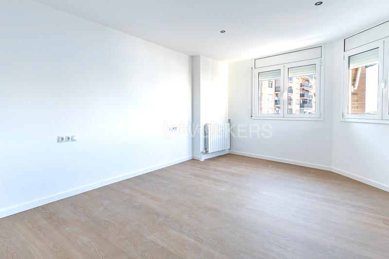 Foto c8d4f9bb-91d5-4b3f-ad5b-1a2d530c4f50. Piccolo appartamento con riscaldamento parcheggio in Rubí