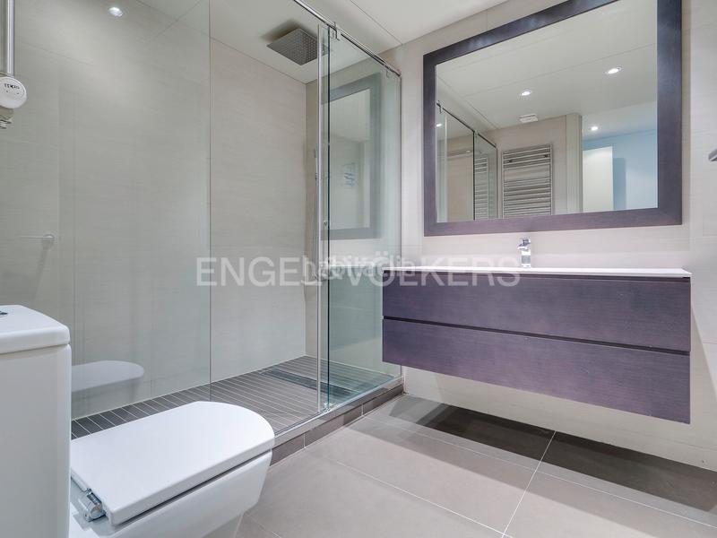 Foto 08bb799c-56f8-4796-a65f-a9ede5602c78. Location appartement avec chauffage parking dans Pedralbes Barcelona