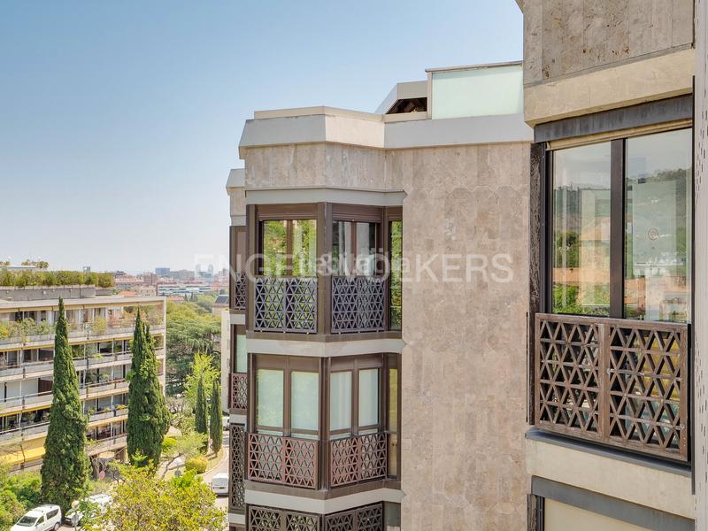 Foto 49e379c0-1815-42f9-a2a4-d0b8c5ad7597. Location appartement avec chauffage parking dans Pedralbes Barcelona