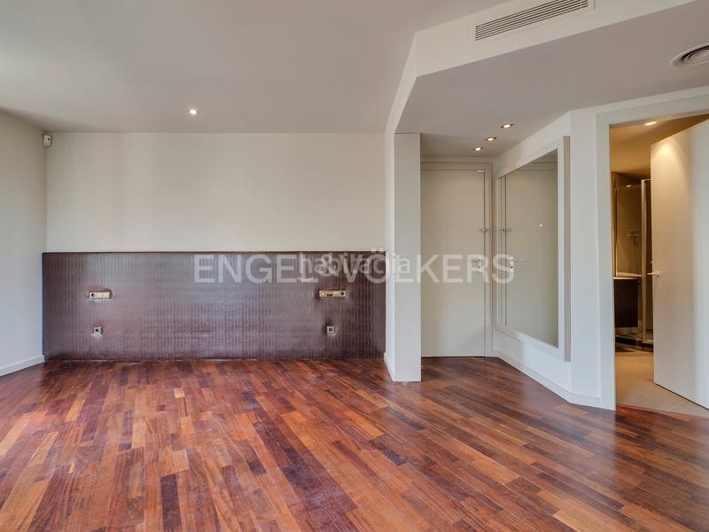 Foto 2acee427-2720-47e7-bbe5-309890233e0e. Rent apartment with heating parking in Pedralbes Barcelona