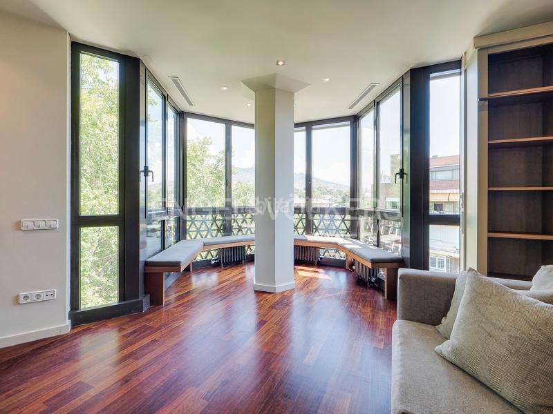 Foto c649c99b-3bcf-45a3-93a7-f990495a73b2. Rent apartment with heating parking in Pedralbes Barcelona