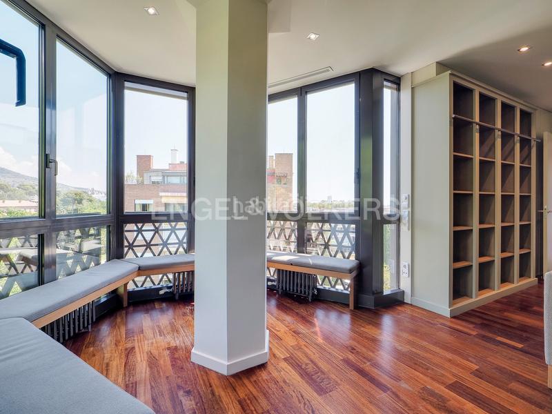 Foto cf84a554-a0c3-44b8-b540-e5ccb0271991. Rent apartment with heating parking in Pedralbes Barcelona