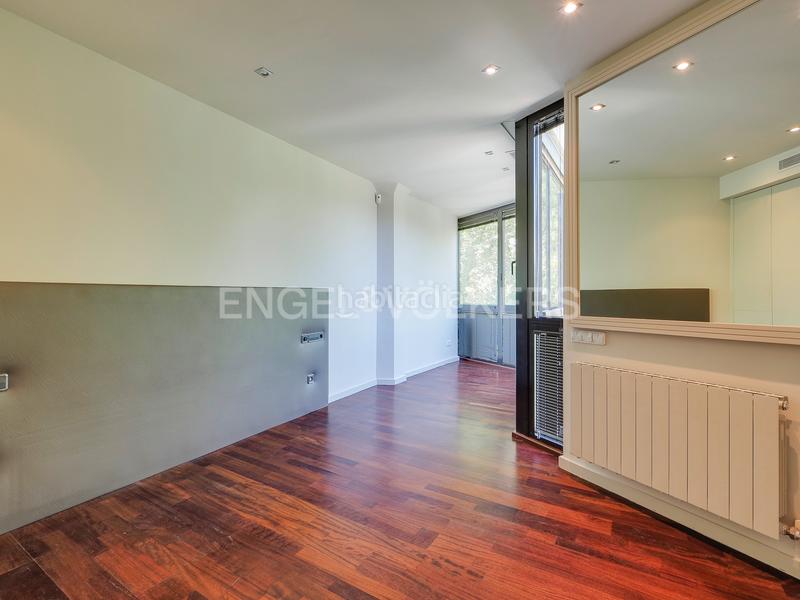 Foto d037b9c1-7280-4a8b-aa6e-6a6b73a07bba. Rent apartment with heating parking in Pedralbes Barcelona