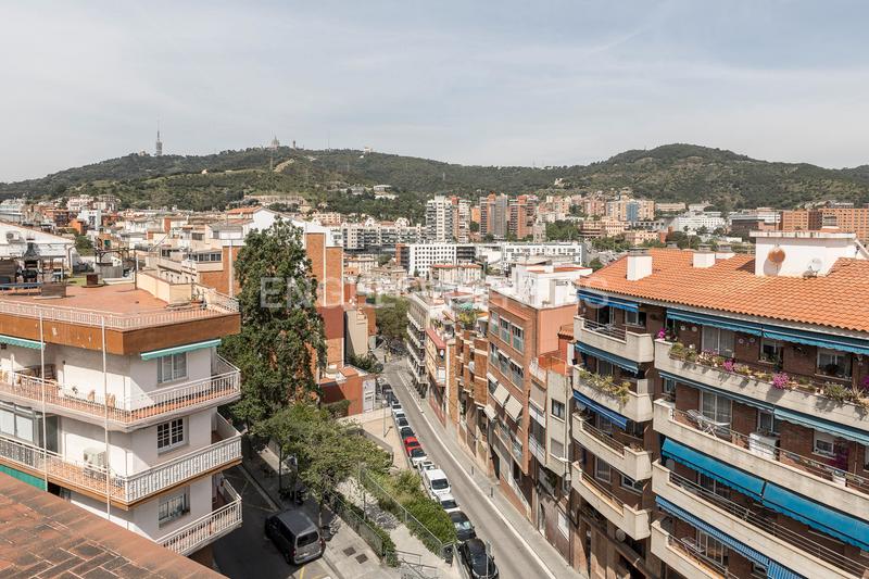 Foto 49149fe5-4452-419b-a335-2ba5ef78eafc. Dachwohnung mit heizung in La Teixonera Barcelona