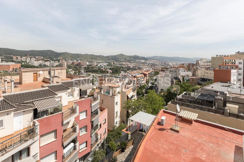 Foto 7d275dd7-a9a1-428d-9c12-326b6020163b. Dachwohnung mit heizung in La Teixonera Barcelona