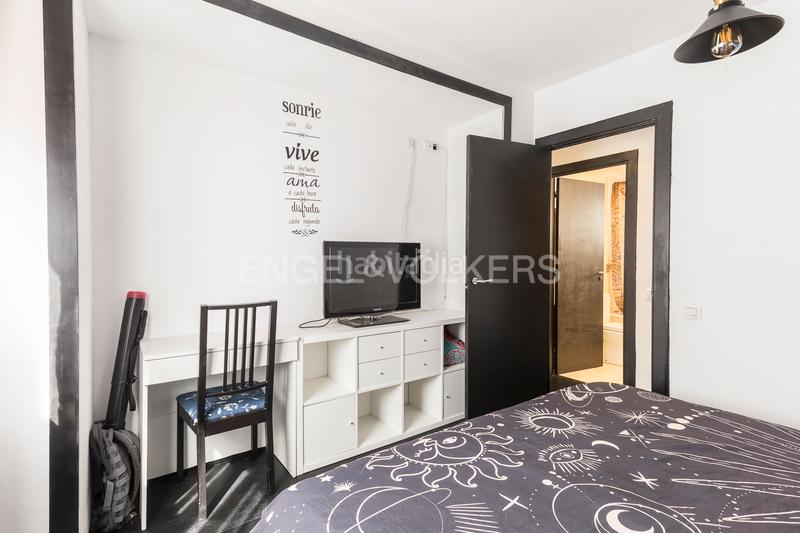 Foto 9ba5c802-5328-41d6-ab93-933ff5da380b. Dachwohnung mit heizung in La Teixonera Barcelona