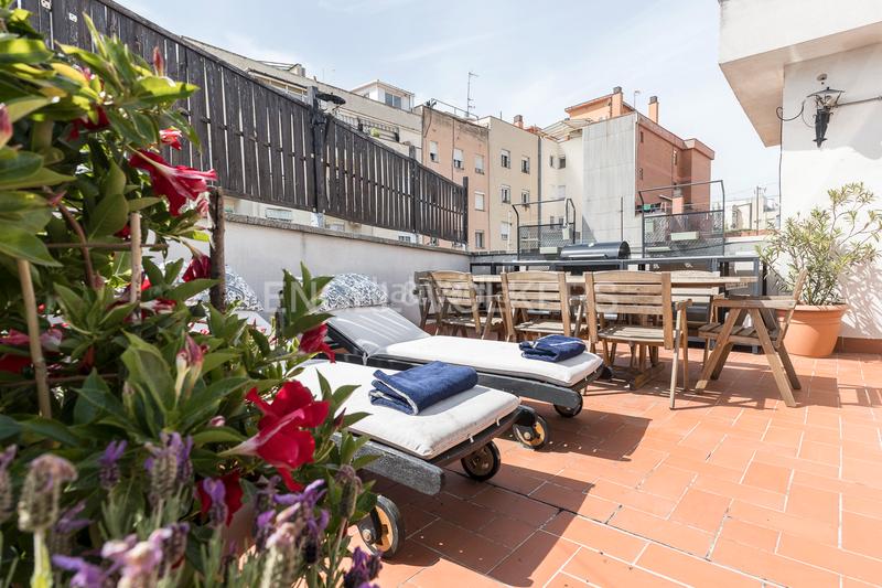 Foto 9bc903a1-d6ff-4342-892a-922c4a80d7a2. Dachwohnung mit heizung in La Teixonera Barcelona