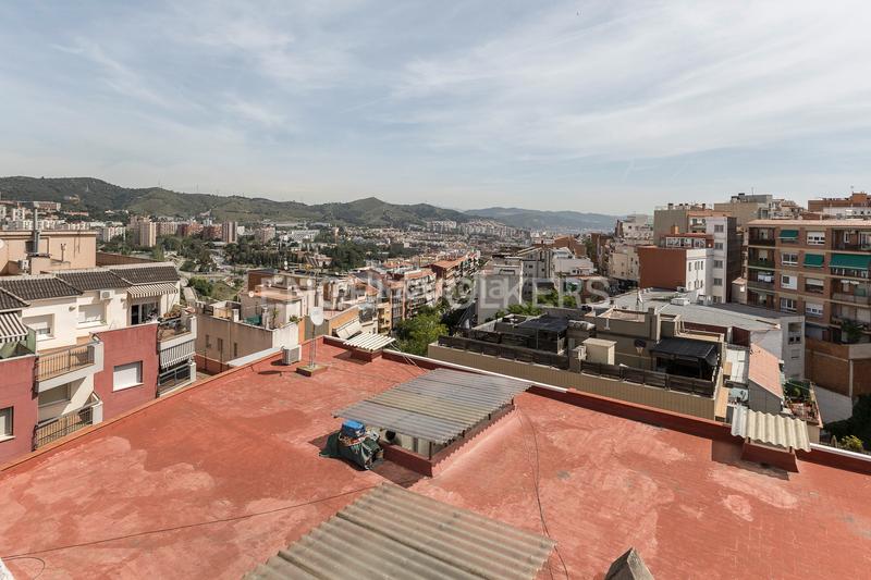 Foto ada9f511-0d84-4a7a-9f09-b4ea1aa847ad. Dachwohnung mit heizung in La Teixonera Barcelona