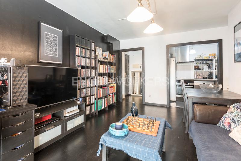 Foto b875cca3-3400-430d-92a1-dc11ca66bc6b. Dachwohnung mit heizung in La Teixonera Barcelona