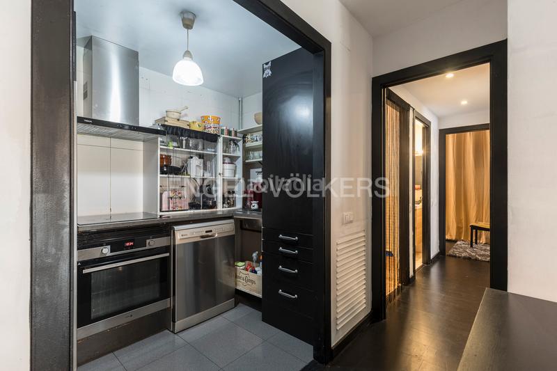 Foto f090579e-1e89-4aaf-8058-1f156abbbf28. Dachwohnung mit heizung in La Teixonera Barcelona