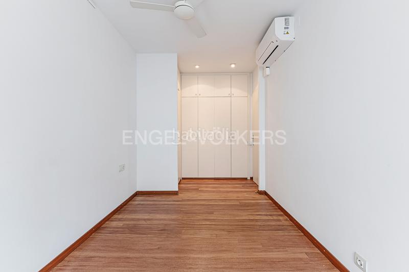 Foto 11835814-d559-45b7-a6df-a4b9ee5fd7c0. Alquiler casa carismática casa en sarria con jardin privado en Barcelona