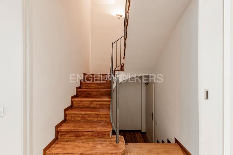 Foto 1481b7bd-9988-4ef0-9a3f-47eec92d4bb2. Alquiler casa carismática casa en sarria con jardin privado en Barcelona