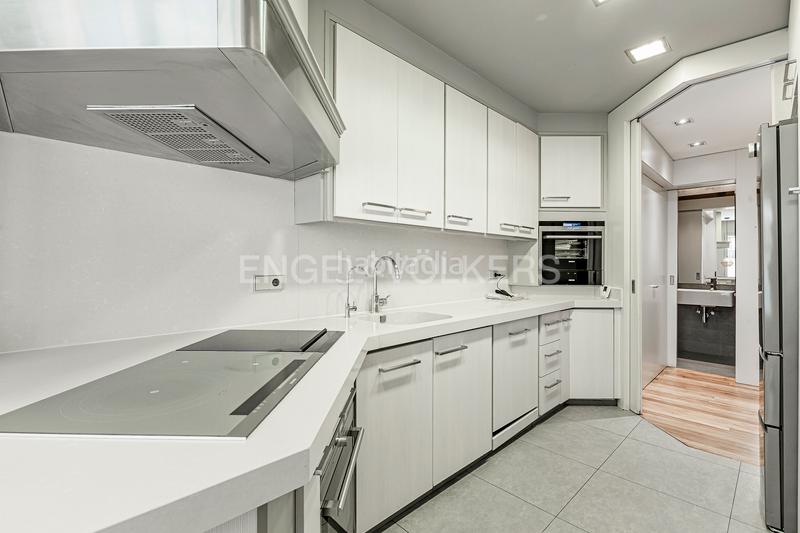 Foto 1b8ea3c8-b0b4-4acd-ba1a-807b094dabca. Alquiler casa carismática casa en sarria con jardin privado en Barcelona