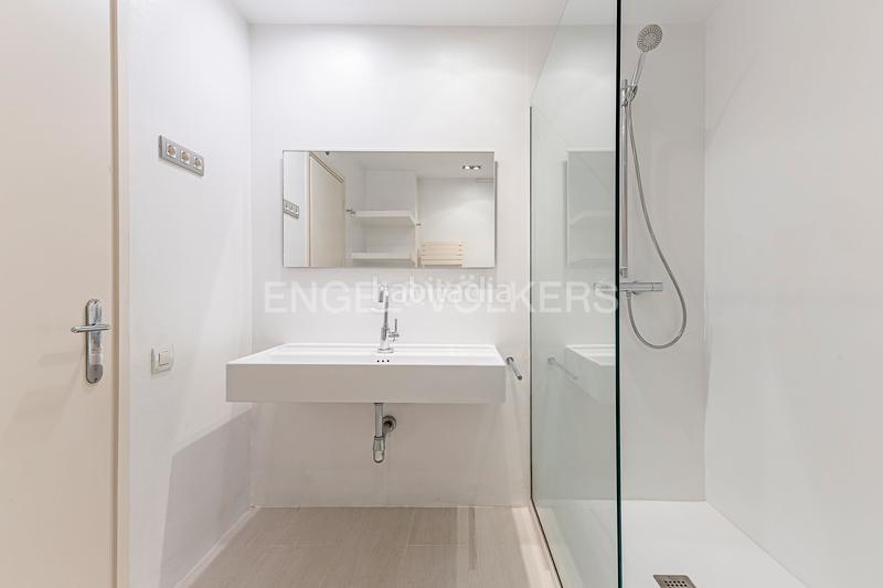 Foto 007cc6ac-cf11-4eac-bfaa-467b273f34ba. Rent house with heating parking in Sarrià Barcelona